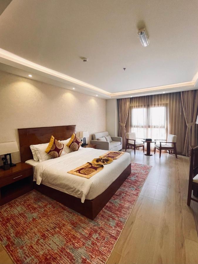 Alsahwa Hotel Сиб Екстериор снимка